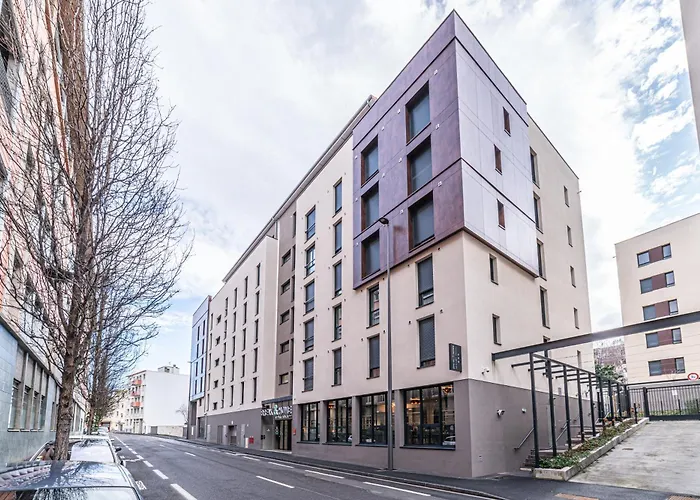 Break & Home Clermont-Ferrand - Les Carmes Dechaux Appart'Hotel